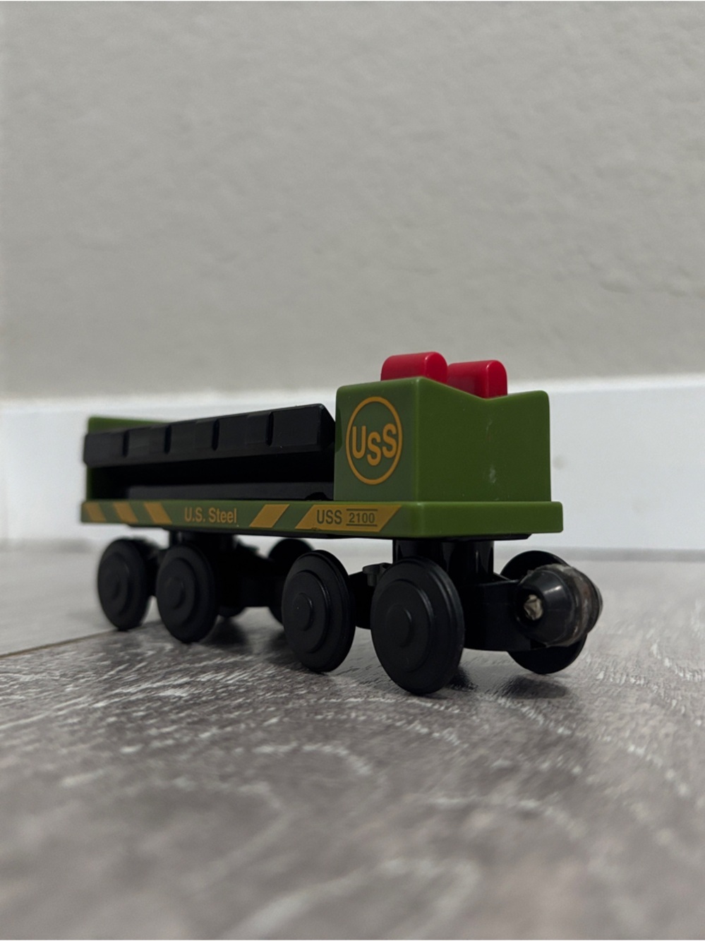 Load Em Up US Steel Car by Lionel